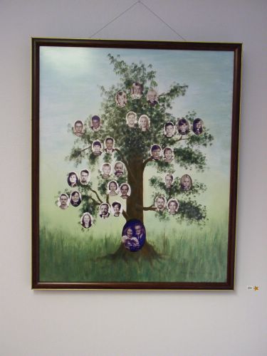 23. Sukupuu (�ljy, valokuvat, 1998, 61 x 50) * [Klikkaa isommaksi kuvaksi]